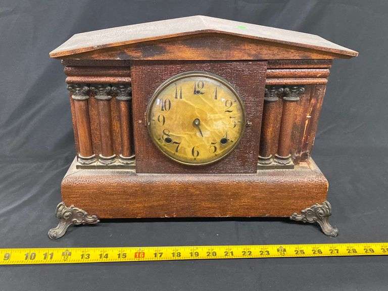 Mantle clock needs repair 6x12x16" Metzger Property Services LLC