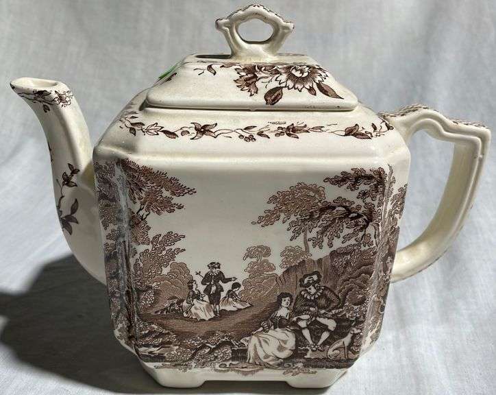 Masons ironstone china teapot Metzger Property Services LLC
