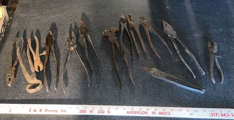 Primitive Fence Cutter Fence pliers, Primitive tools - Metzger Property Services LLC