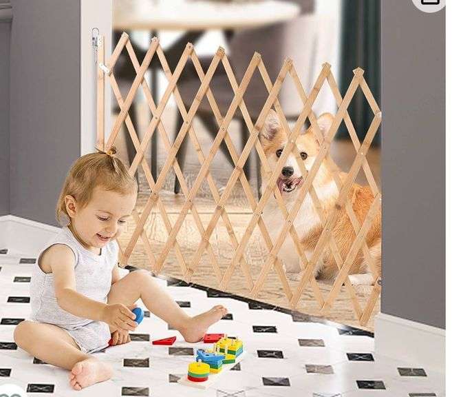 Hoomall Retractable Pet Gate Expandable Dog Fence Wooden Screen Door