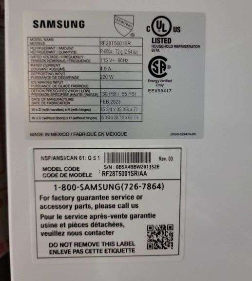 NEW Samsung 28.2cu ft French Door Refrigerator with Ice Maker