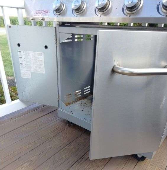 Nexgrill stainless steel gas grill (tank not included) 56" Metzger