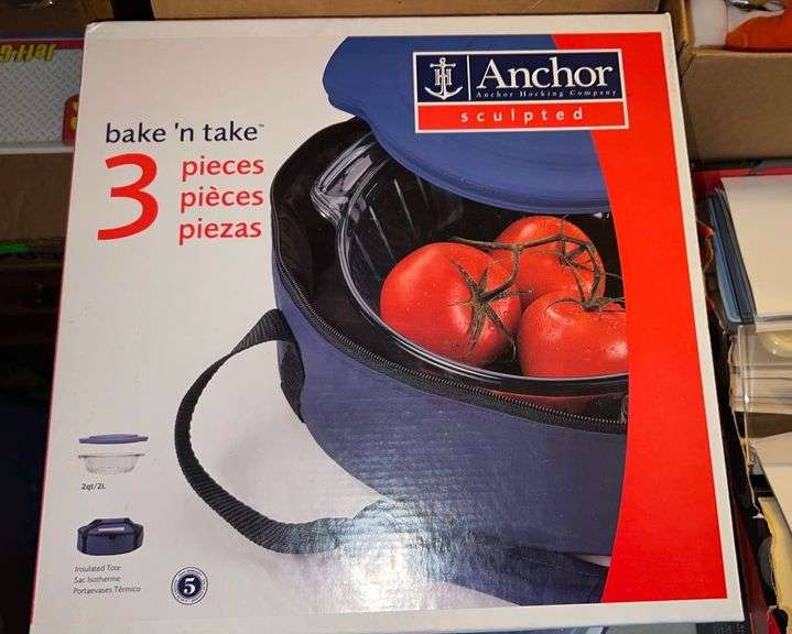 Anchor Hocking Sculpted 3 Piece bake ‘n take Bakeware Set in box