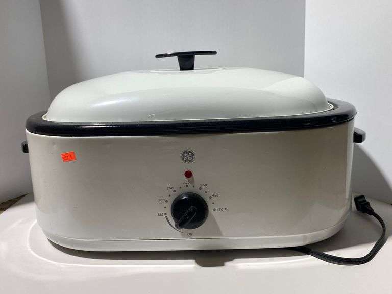 GE roaster pan 9"x18" Metzger Property Services, LLC