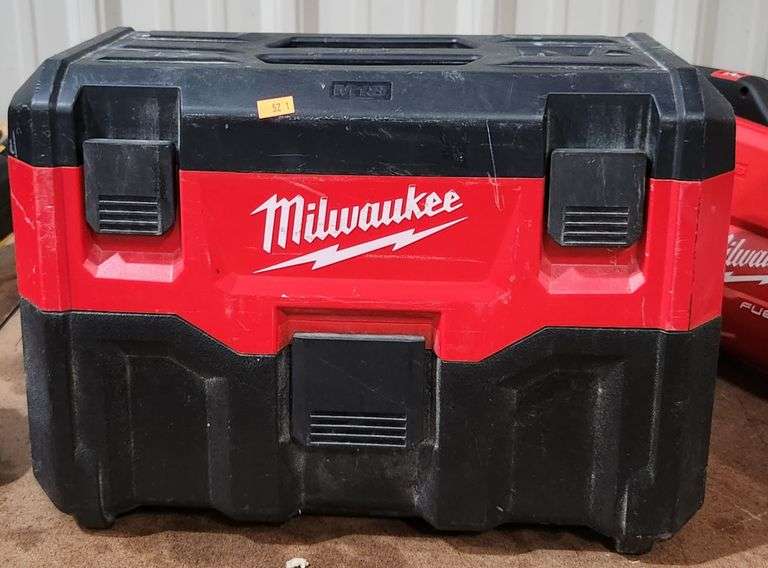Milwaukee 2 gal. Wet dry vac Metzger Property Services, LLC