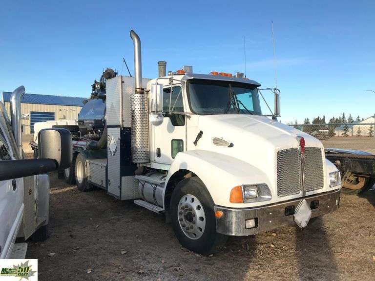2005 Kenworth T300 T/A Hydro Vac Truck Michener Allen Auctioneering Ltd