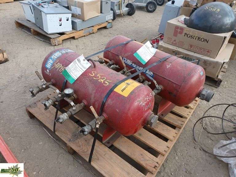 Compressed Air Tanks1 Pallet Michener Allen Auctioneering Ltd