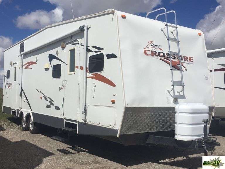 2007 CrossRoads RV Crossfire Zinger FT30CK WideBody 30ft. TA BP Toyhauler Michener Allen