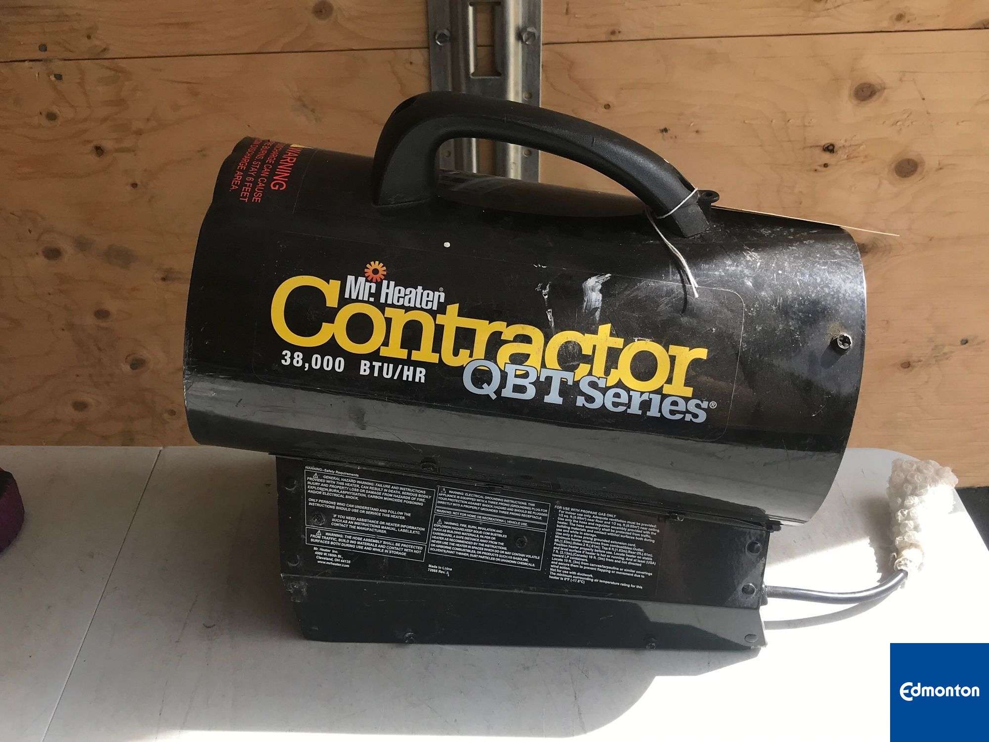 Mr. Heater Contractor 38,000 BTU/HR - Michener Allen Auctioneering Ltd