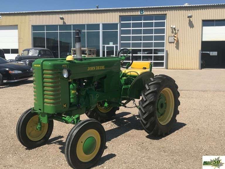 1948 John Deere M Tractor Michener Allen Auctioneering Ltd