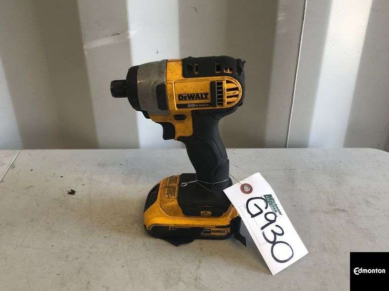 DeWalt 20V Max Drill Michener Allen Auctioneering Ltd