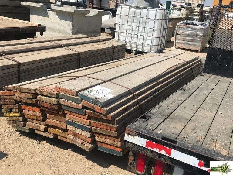 10ft Wood Planks1 Pallet Michener Allen Auctioneering Ltd