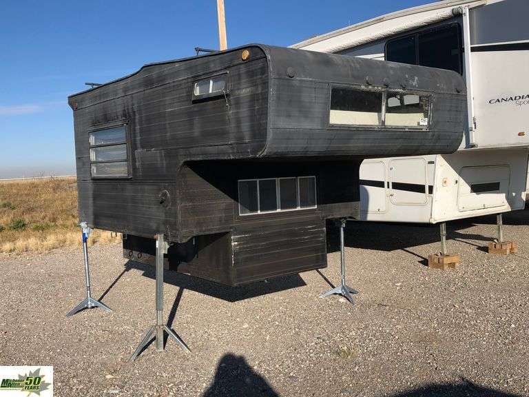 1975 Skylark 80 8ft Truck Camper Michener Allen Auctioneering Ltd