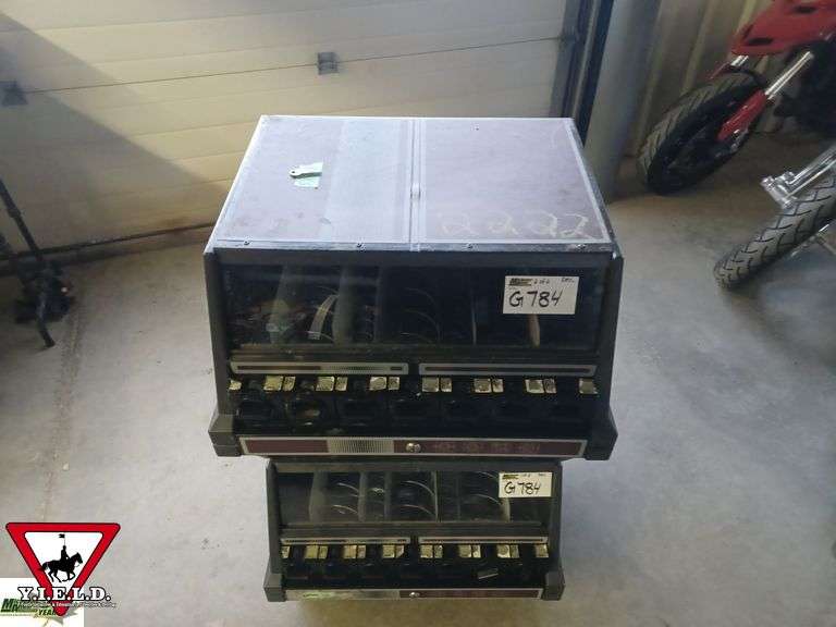 Coin Operated Vending Machine Michener Allen Auctioneering Ltd