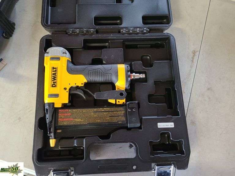 DeWalt Air NailerQty 1 Michener Allen Auctioneering Ltd