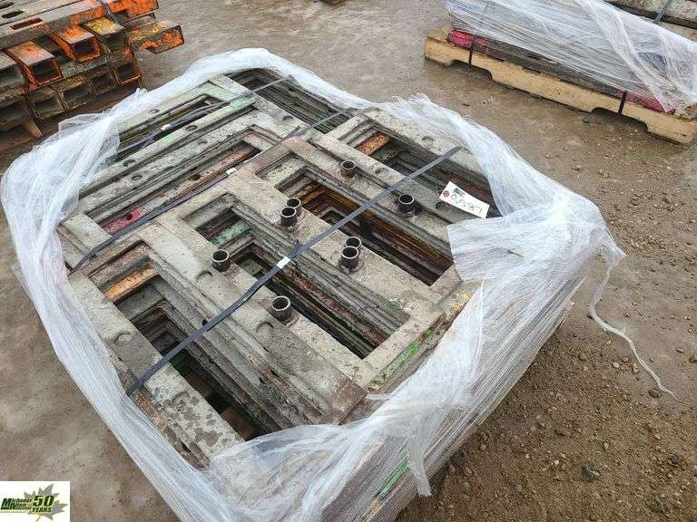 Concrete Forms1 Pallet Michener Allen Auctioneering Ltd