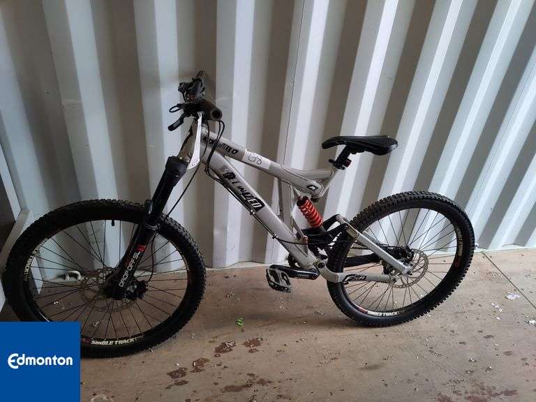 Specialized Big Hit 1 Michener Allen Auctioneering Ltd