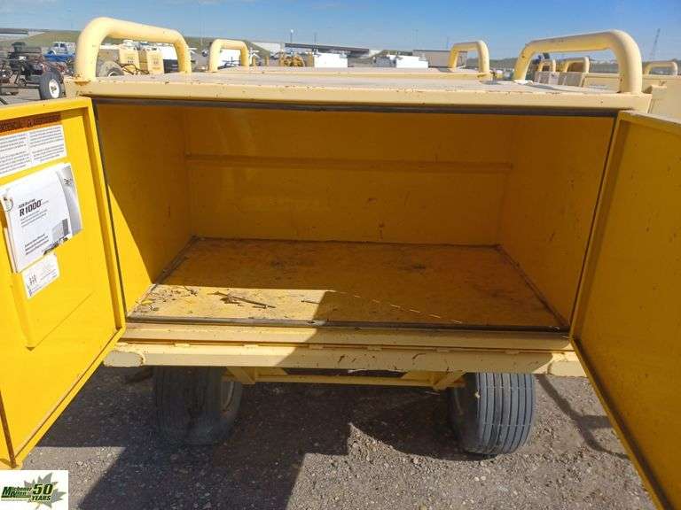 Fall Arrest Wagon Michener Allen Auctioneering Ltd