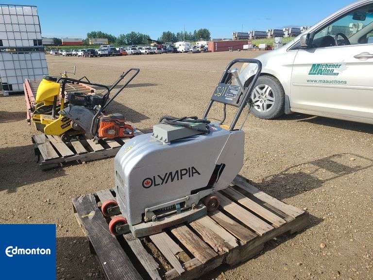Olympia Model B Ice Edger1 Pallet Michener Allen Auctioneering Ltd