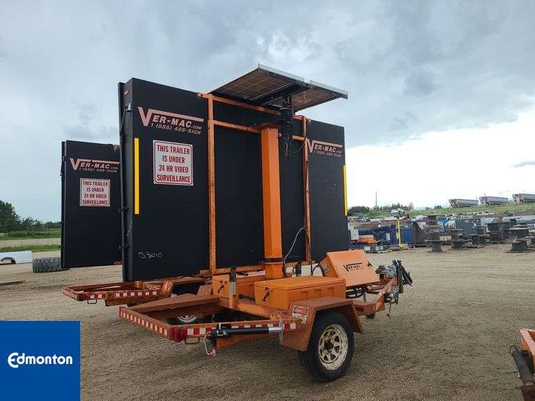 Vermac Trailer Mounted Traffic Sign-Qty 1 2008 VERMAC 1500 Sign Board
