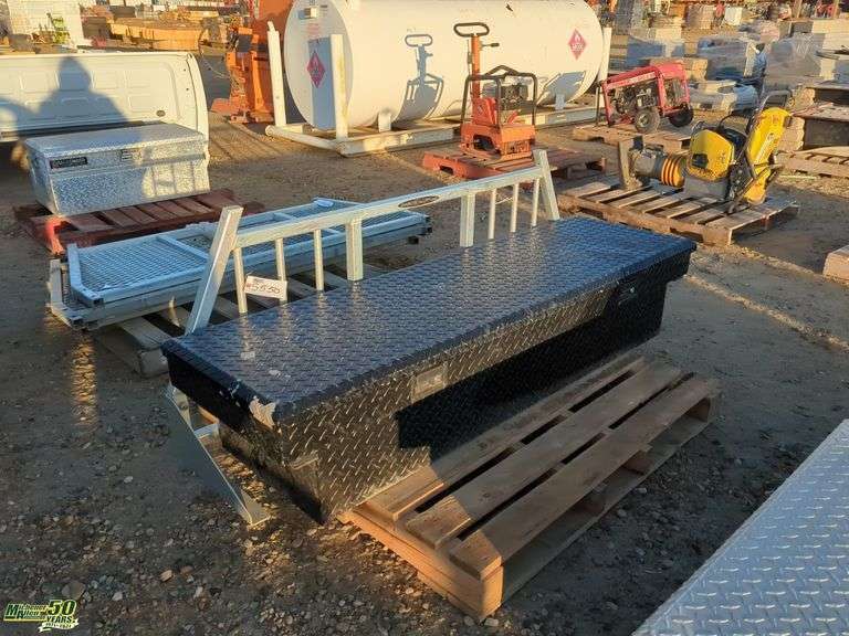 Truck Tool Box, Headache Rack Michener Allen Auctioneering Ltd