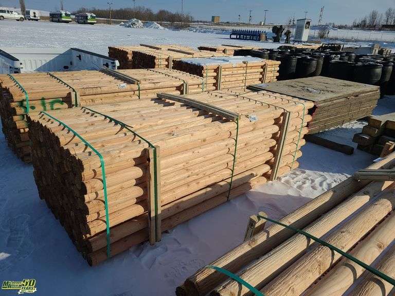 Douglas Fir Fence Rails Approx 138-1 Pallet - Michener Allen ...