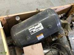 V Mac Air Compressor with Extra Parts