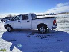 2015 Ram 1500 4x4 Tradesman 4dr Crew Cab 6.3 ft. SB
