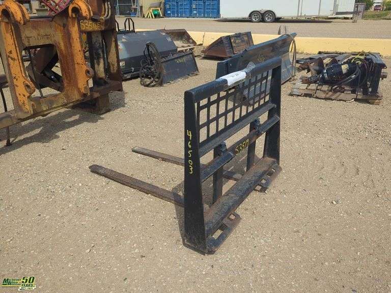 Skid Steer Pallet Forks Qty 1 Michener Allen Auctioneering Ltd
