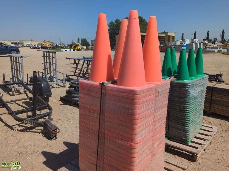 Safety Traffic Cones Pylon 1 Pallet Michener Allen Auctioneering Ltd