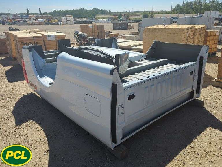 8Ft Truck Box, Tailgate and Bumper Qty 1 Michener Allen