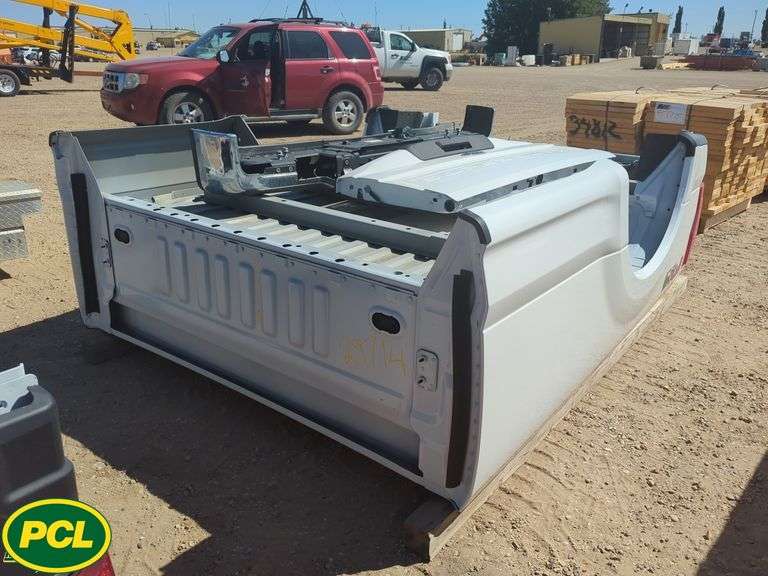 8Ft Truck Box, Tailgate and Bumper Qty 1 Michener Allen