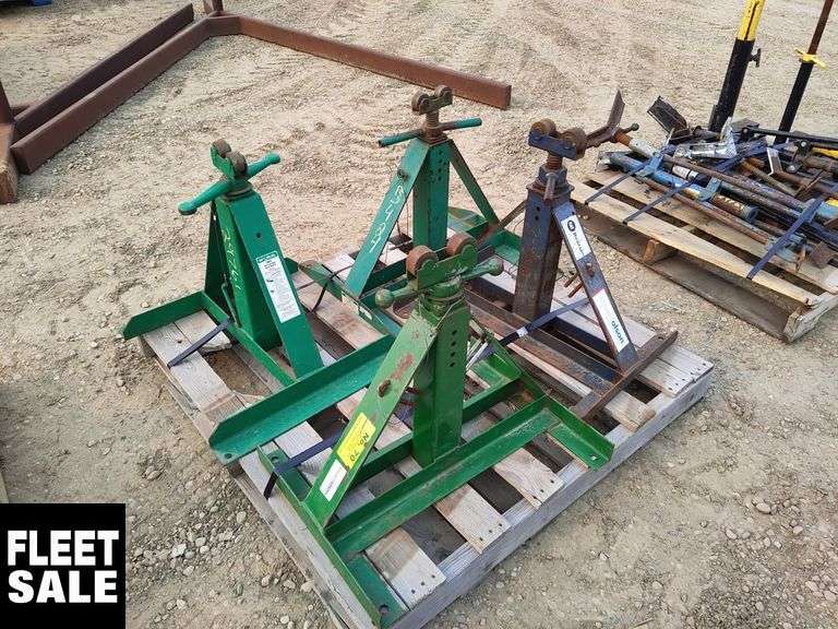 Greenlee 682 and Current 670 Reel Stands Michener Allen Auctioneering Ltd
