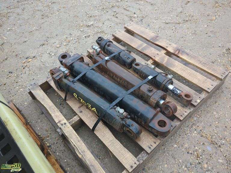 Hydraulic Cylinders Michener Allen Auctioneering Ltd