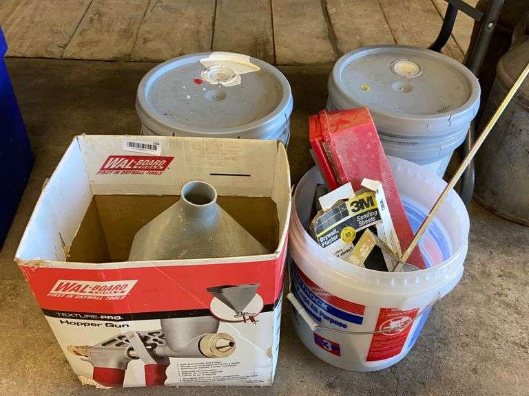 DUTCH BOY INTERIOR LATEX PAINT, TEXTURE HOPPER SPRAYER AND PLASTER