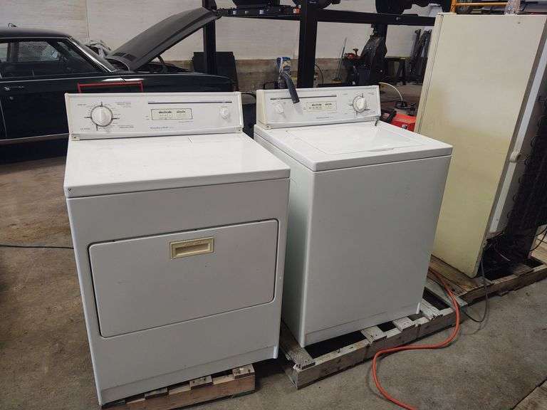 Kitchen Aid Washer and Dryer. McLaughlin Auctioneers, LLC