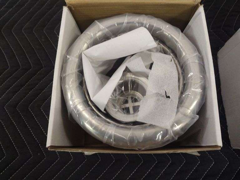 2 Dipper well Faucet and Bowl Assembly