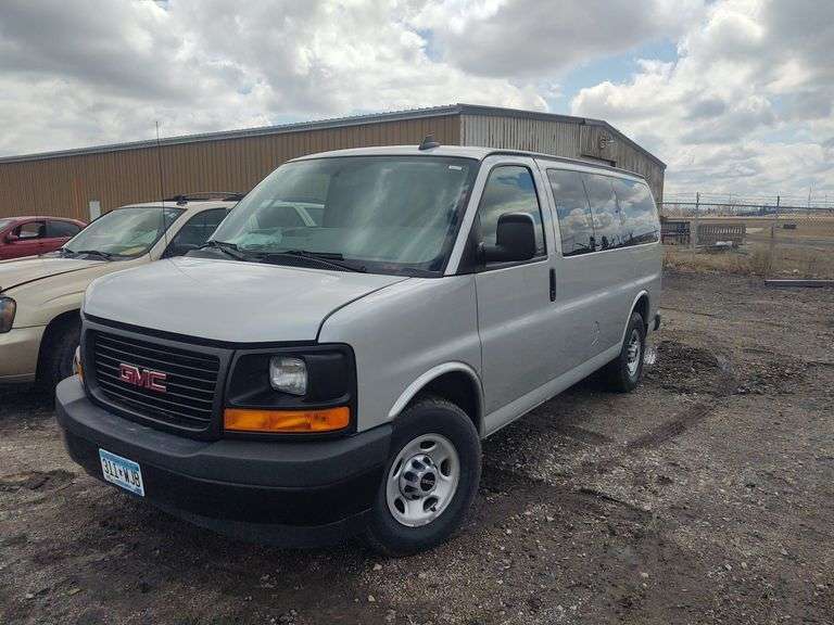 City of Moorhead Spring Auction McLaughlin Auctioneers, LLC