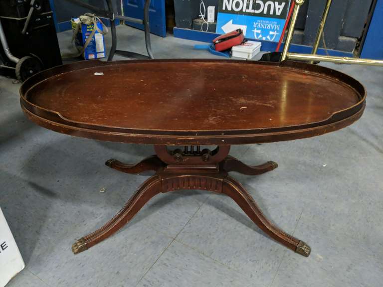 Oval Duncan Phyfe Style Mahogany Coffee Table Harp Pedestal 37" Long X