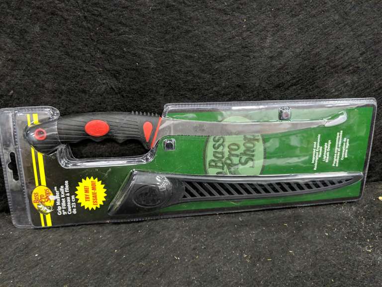 New Bass Pro Shop Grip Master 9" Blade Fillet Knife With Sheath
