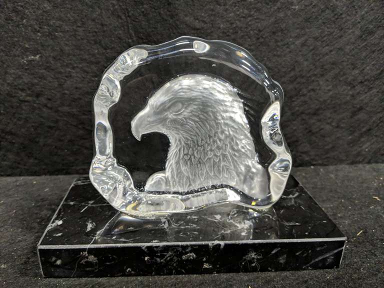 Cristal d'Arques (France) Lead Crystal Eagle's Head Figure on Marble