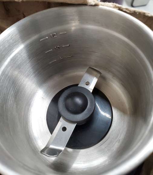 **See Note** Cuisinart Grind Central Coffee Grinder Dcg12Bcec