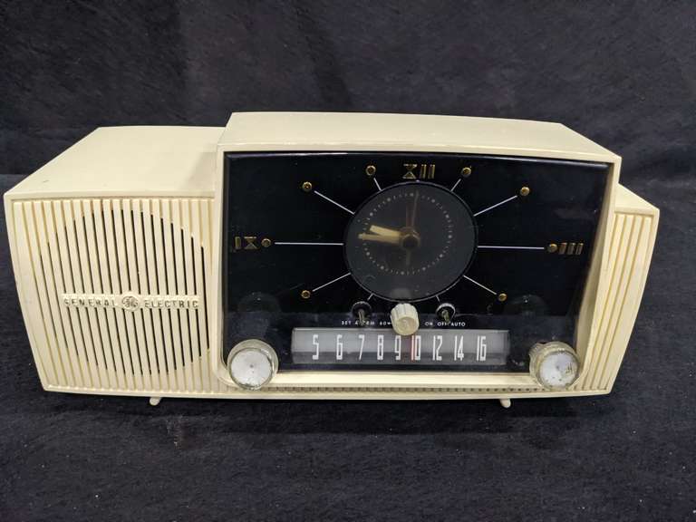 1950's 60 General Electric Clock Radio Mariner Auctions