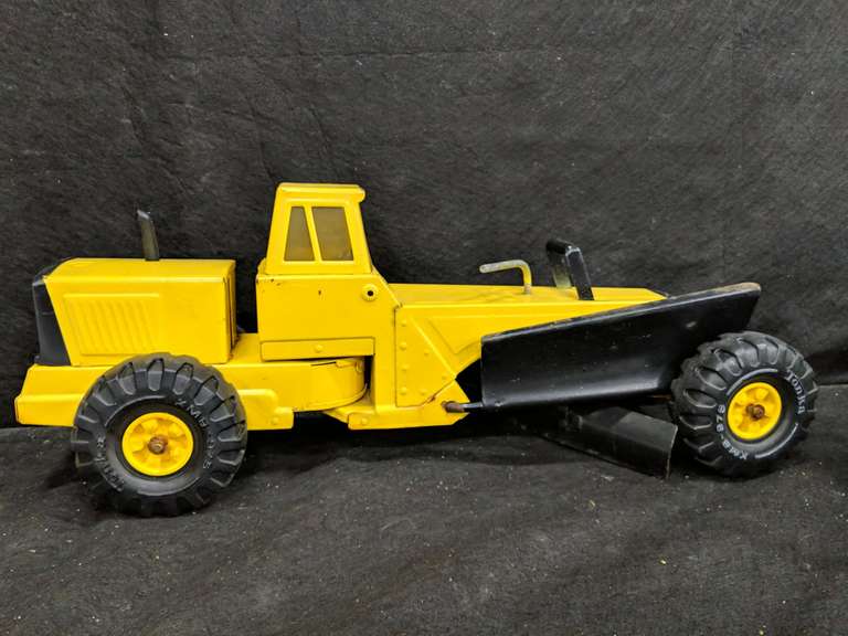 Vintage Tonka Metal Articulating Grader (25" long) Mariner Auctions