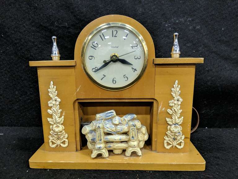 Vintage Fireplace Light Up Clock Mariner Auctions & Liquidations Ltd.