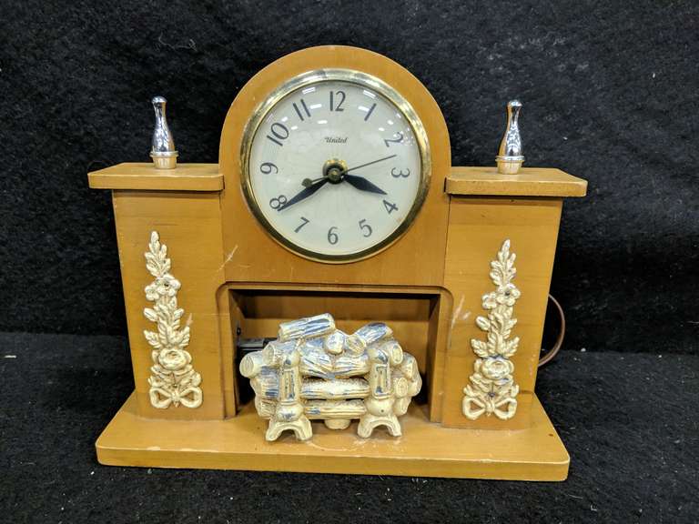Vintage Fireplace Light Up Clock Mariner Auctions & Liquidations Ltd.