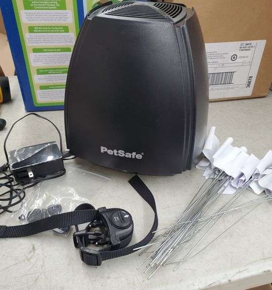 **See Note** PetSafe Free to Roam Dog and Cat Wireless Fence Above