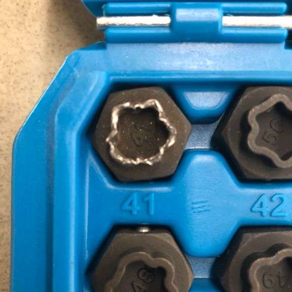 **see note** PLAYOCCAR Wheel Lock Key Removal Kit Compatible with BMW