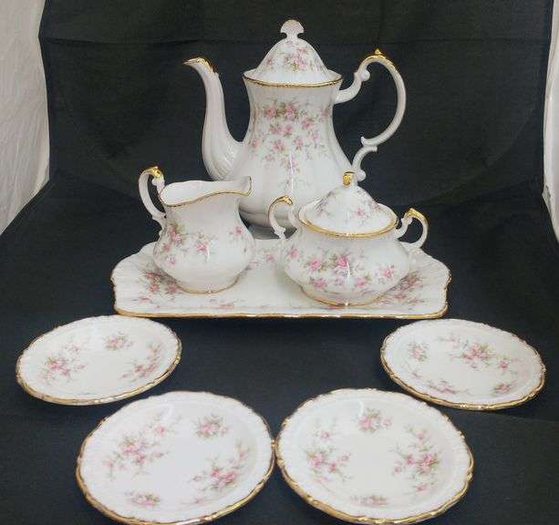 Paragon Fine Bone China "Victoriana Rose" Tea/Coffee Set, Large Coffee