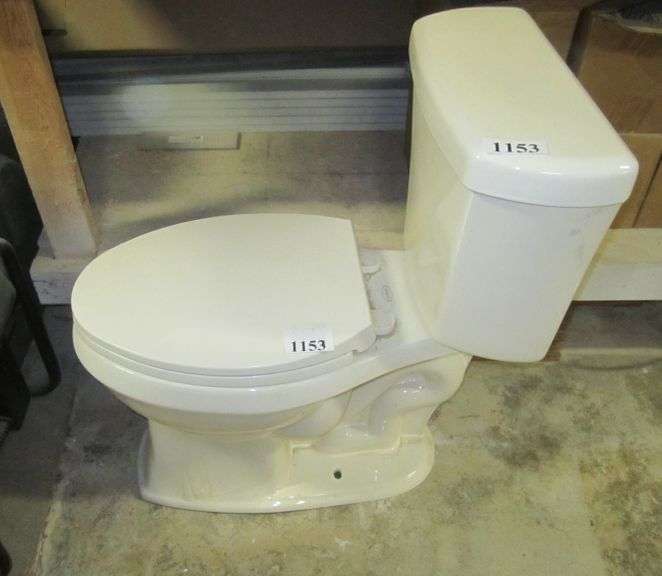 Jacuzzi brand toilet Mark Van Hook, Auctioneer